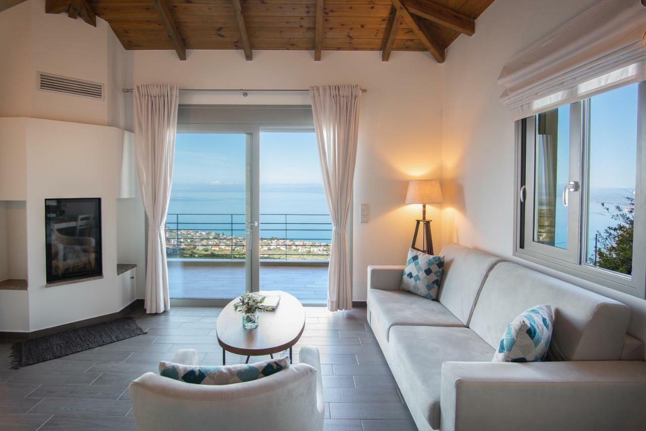 Bay View GuestHouses Kalamata Extérieur photo