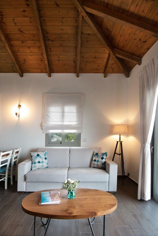Bay View GuestHouses Kalamata Extérieur photo